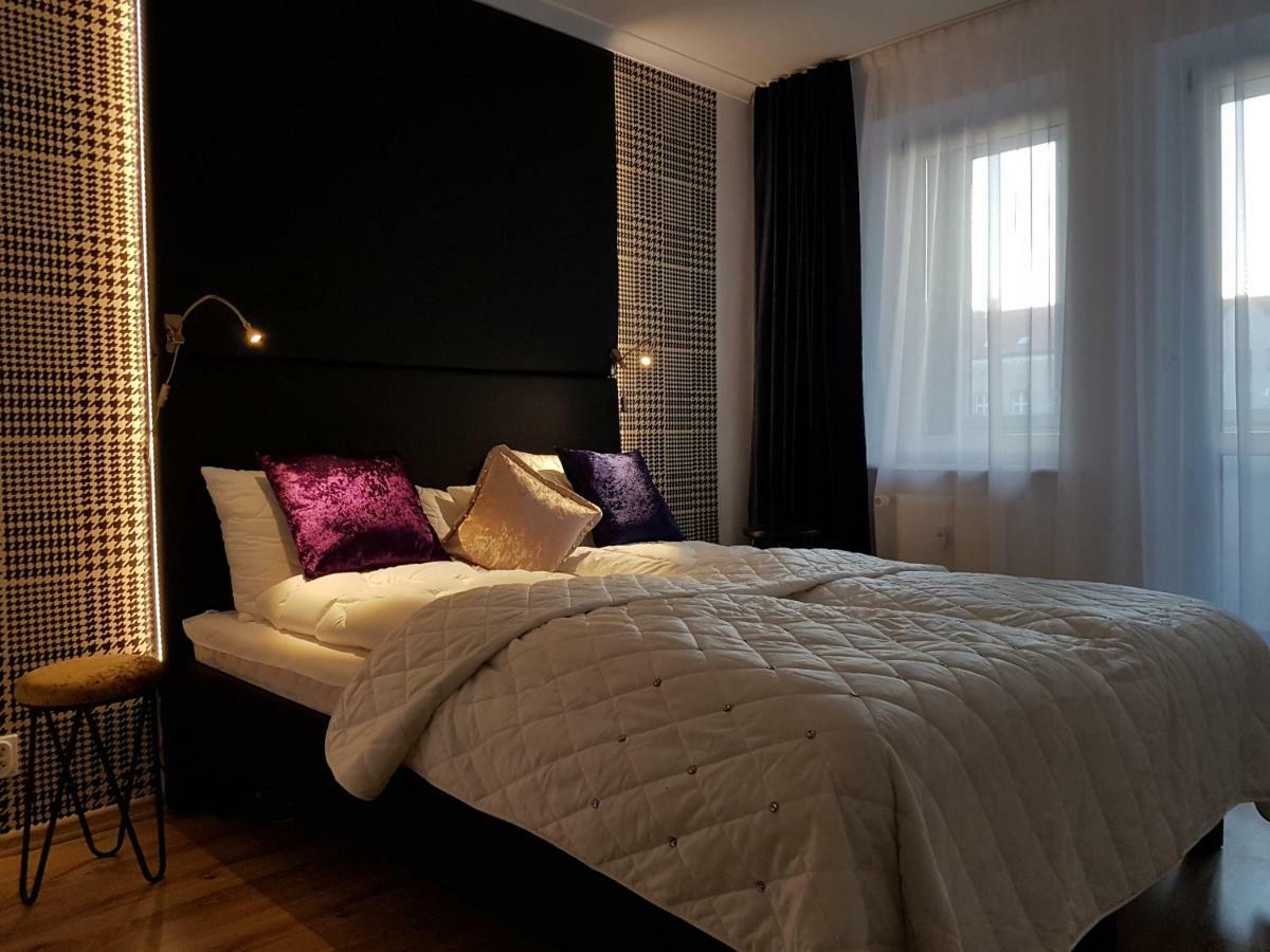 Ferienwohnung Apartament Starowka Gostom Kolberg Exterior foto